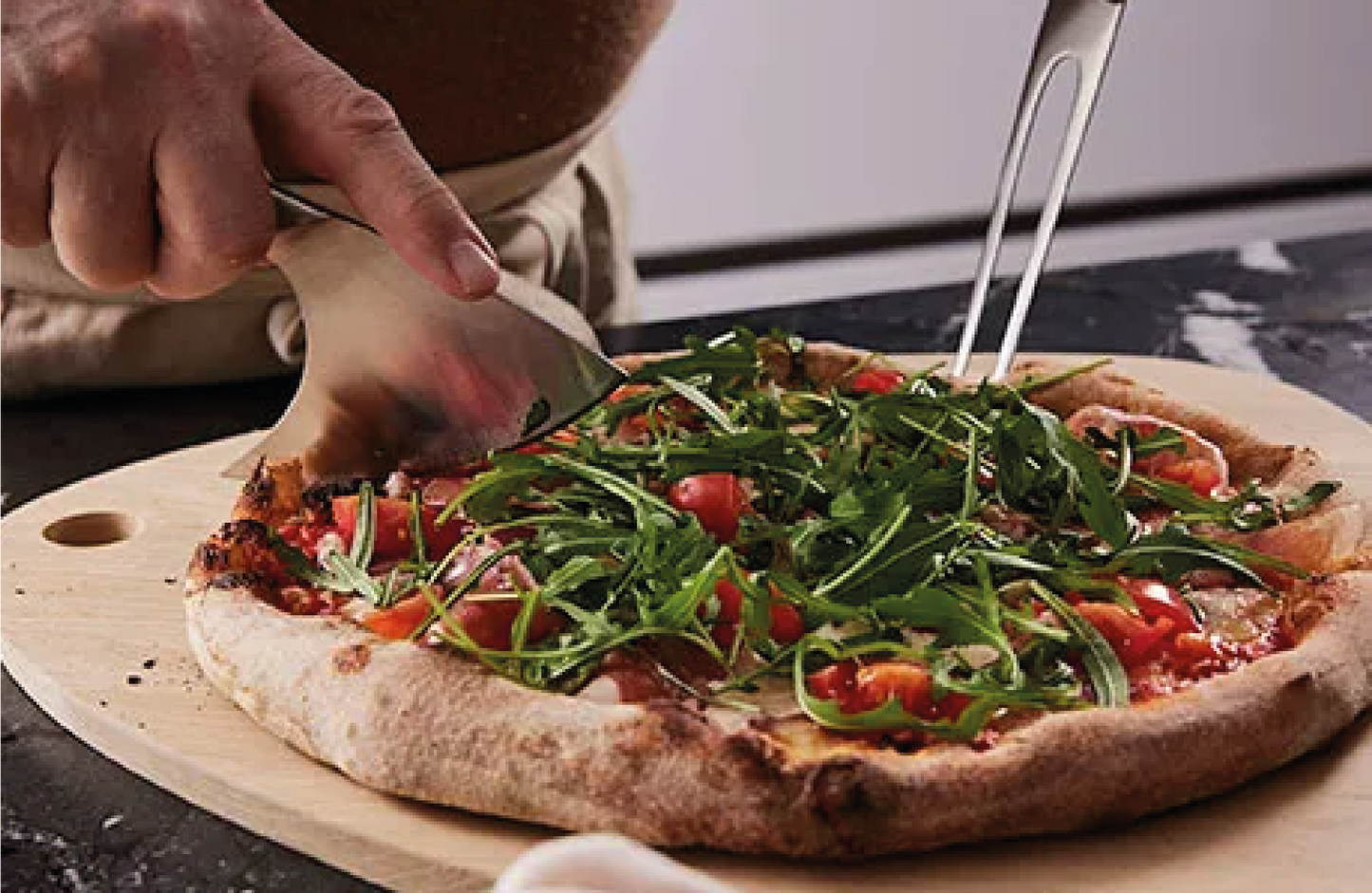 Risvig Sæt Med Pizzabræt, Pizzakniv Og 4 Steakknive